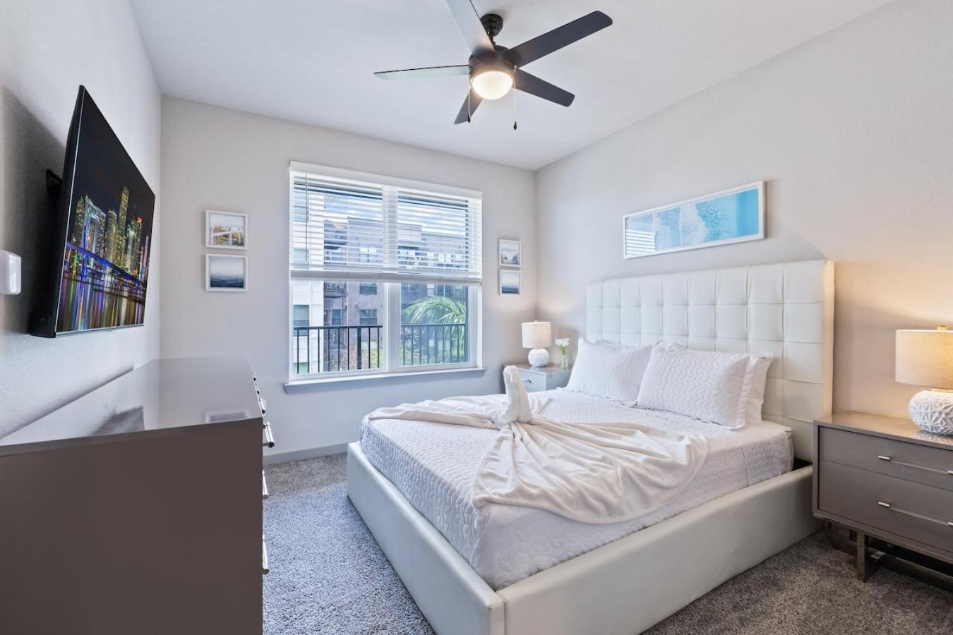 Апартаменты Tropicana Field 2 Bed In Dwtwn With Free Parking Сент-Питерсберг Экстерьер фото