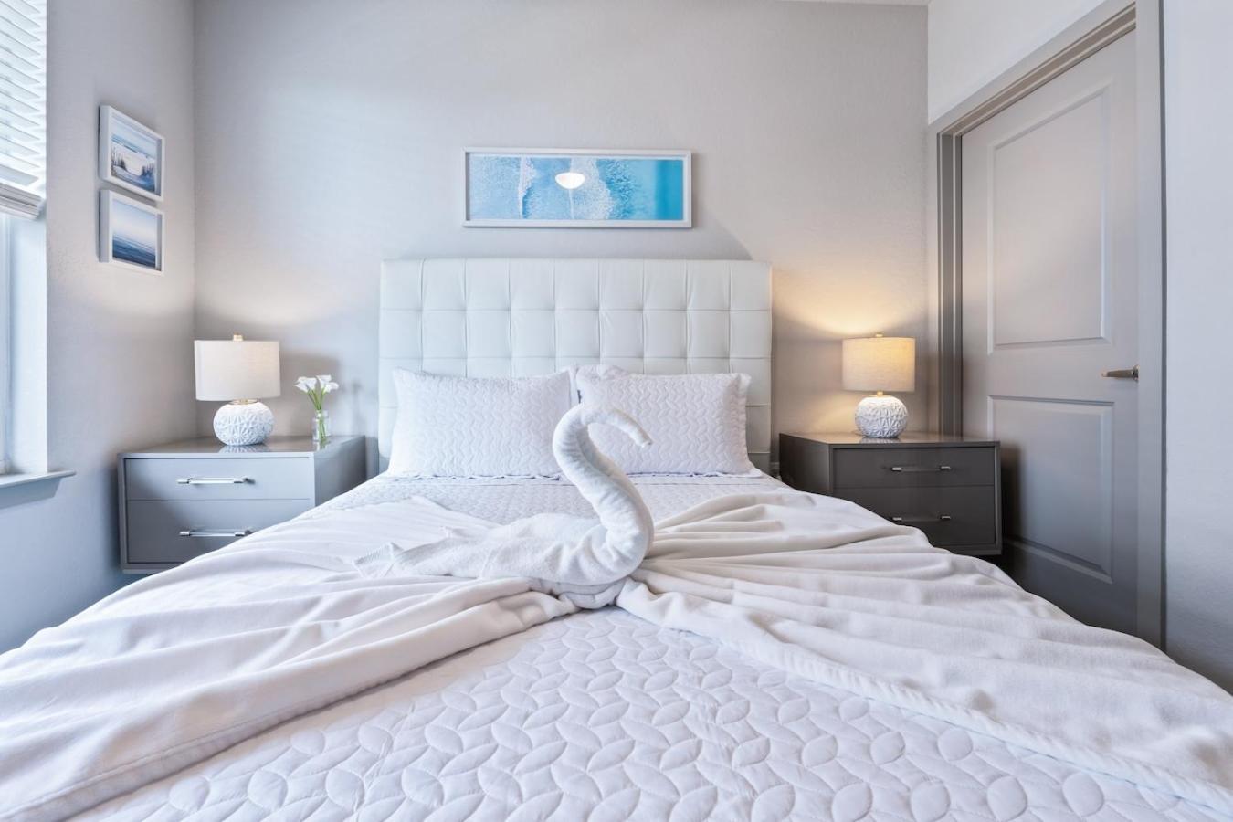Апартаменты Tropicana Field 2 Bed In Dwtwn With Free Parking Сент-Питерсберг Экстерьер фото